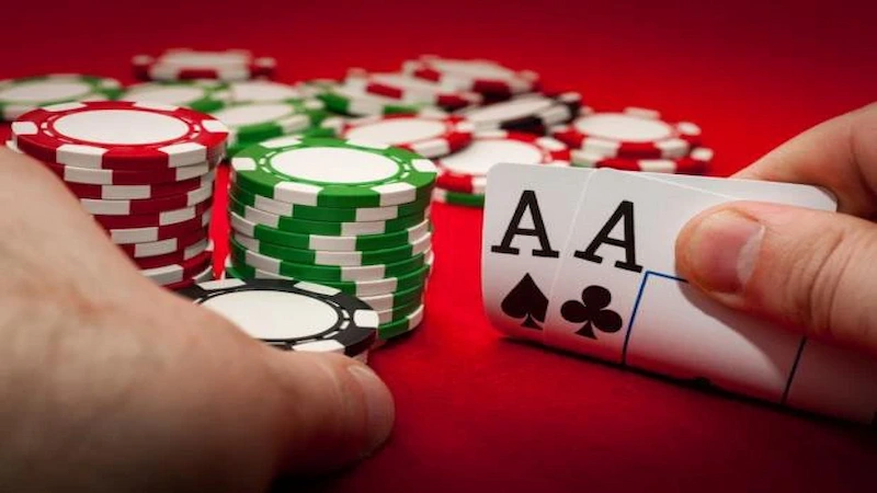 Các Loại Chặn Bài Poker Khác Nhau